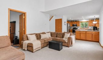5831 157th Ln NW, Anoka, MN 55303
