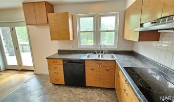 9117 Tiber Ct, Affton, MO 63123