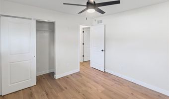 2301 Wedgewood Dr, Alton, IL 62002