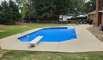116 Sun Valley Dr, Boiling Springs, SC 29316