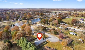 1006 Baretta Ct, Aurora, MO 65605