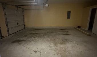 1943 Oakbluff Dr, Austell, GA 30106