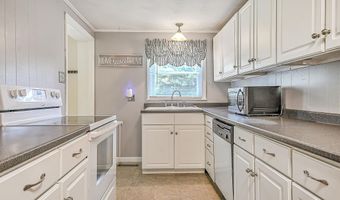 19032 Woodland Hills Rd, Abingdon, VA 24210