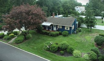 511 Delaware Ave, Absecon, NJ 08201