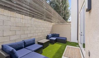 7661 University Ave 103, La Mesa, CA 91942