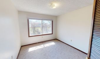 3902 3912 Ontario St, Ames, IA 50014