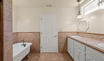 2000 Morongo Dr, Camarillo, CA 93012