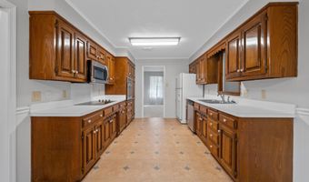 10 Ivy Cir, Arkadelphia, AR 71923