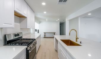 714 Lacy Ln, Las Vegas, NV 89107