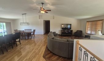 2420 SE 14th Ave, Aberdeen, SD 57401
