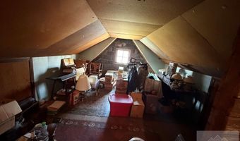 276 Blue Jay Dr, Beaver, WV 25813