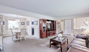 23 Marjorie Dr, Airmont, NY 10901
