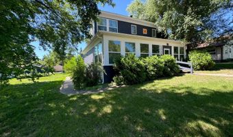 1007 5th St, Britton, SD 57430