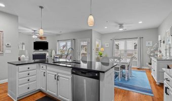 108 Pelican Dr B, Atlantic Beach, NC 28512