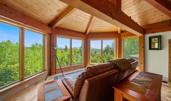 119 Moat View Dr, Albany, NH 03813