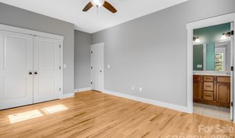 123 Estelle Park Dr, Asheville, NC 28806