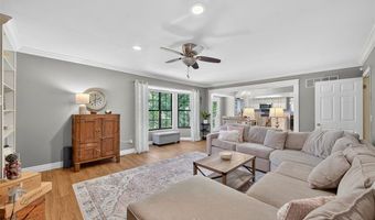 554 Lering Ct, Ballwin, MO 63011