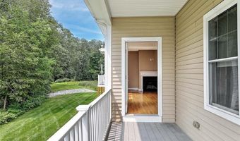 500 Mendon Rd 423, Cumberland, RI 02864
