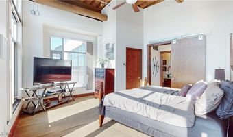 21 Furnace St 805, Akron, OH 44308