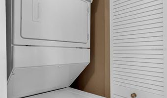 1640 JUNO Trl 105F, Astor, FL 32102