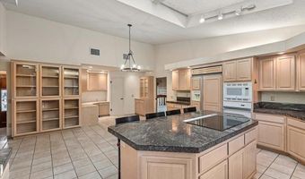 1440 Via Valente, Escondido, CA 92029