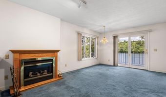 51 River Front Dr 3, Manchester, NH 03102