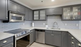 331 Olive 202, Carlsbad, CA 92008