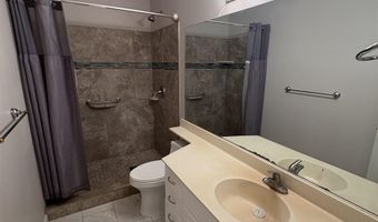 3950 Kalai Waa St C102, Kihei, HI 96753