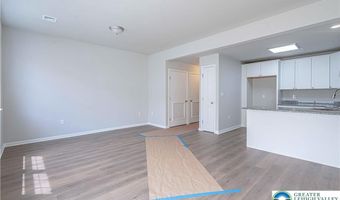 746 Blue Heron Dr, Allentown, PA 18103