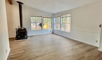 19124 River Woods Dr, Bend, OR 97702