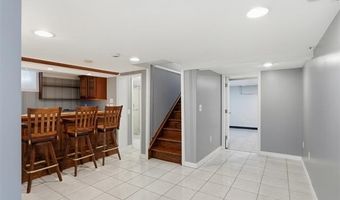 6354 Shenandoah Ave, Allen Park, MI 48101