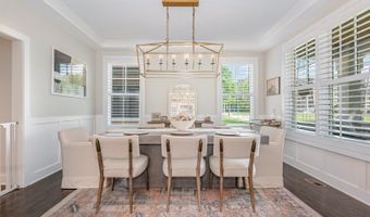 26 S Chestnut Ave, Arlington Heights, IL 60005