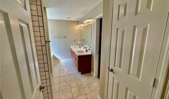 6 Roessler Ln, Bella Vista, AR 72715