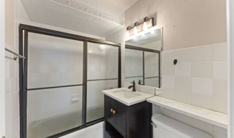 255 E OAK St 12, Addison, IL 60101