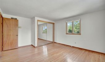 61 Caesar Blvd, Amherst, NY 14221