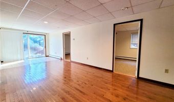 196 Angell Rd 1, Lincoln, RI 02865