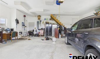 108 Stillwater Dr, Cody, WY 82414
