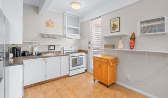 75-5873 WALUA Rd 208, Kailua Kona, HI 96740