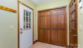9924 Hanover Hollow Dr, Charlotte, NC 28210