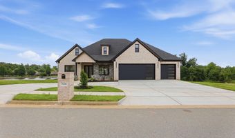 7636 S Shoreline Blvd, Benton, AR 72019