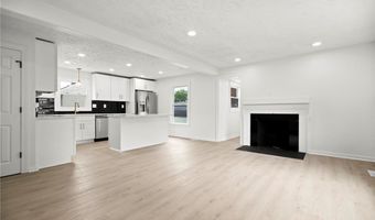 191 E Martin St, Amherst, OH 44001