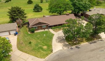 740 Fairway Ct, Augusta, KS 67010