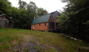 17 W Birch Ln, Beaver Cove, ME 04441