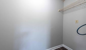 890 HIBISCUS St, Atlantic Beach, FL 32233