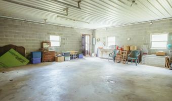 308 Dale Hollow Manor Rd, Albany, KY 42602