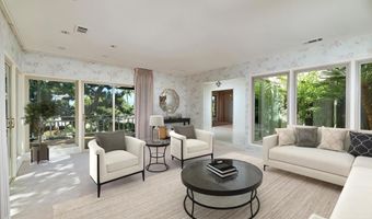 3190 Falcon Dr, Carlsbad, CA 92008