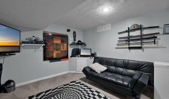 518 Virginia St, Ashville, OH 43103