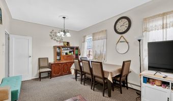 98 W 49TH St, Bayonne, NJ 07002