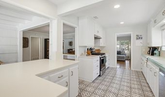 8917 Lemon Ave, La Mesa, CA 91941