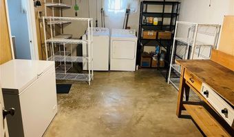 7830 Apple Valley Dr, Affton, MO 63123